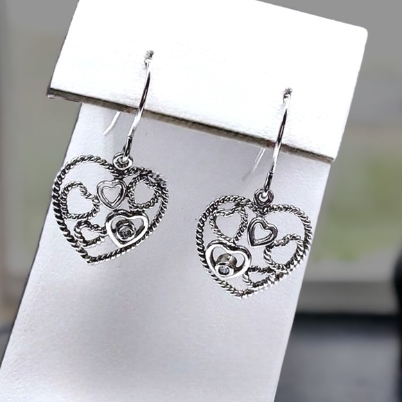 ❤️ Sterling GENUINE DIAMOND Heart Earrings - Picture 4 of 9